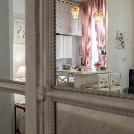 #41 & Charming 1 Bdr Flat 10mins Walk To Apartamento Nice