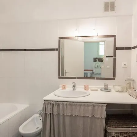 #41 & Charming 1 Bdr Flat 10mins Walk To Apartamento