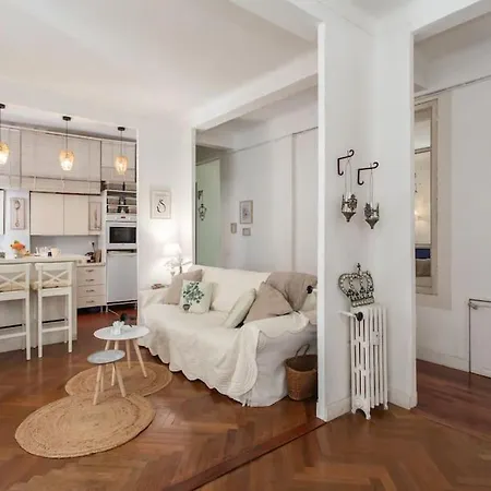 #41 & Charming 1 Bdr Flat 10mins Walk To * Nice