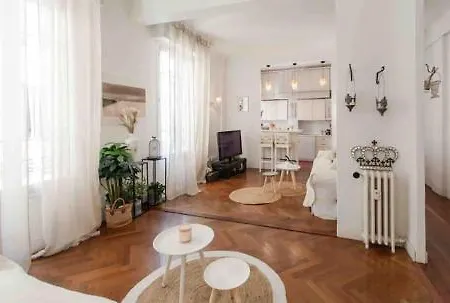 #41 & Charming 1 Bdr Flat 10mins Walk To Apartamento *
