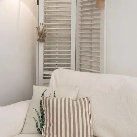 #41 & Charming 1 Bdr Flat 10mins Walk To