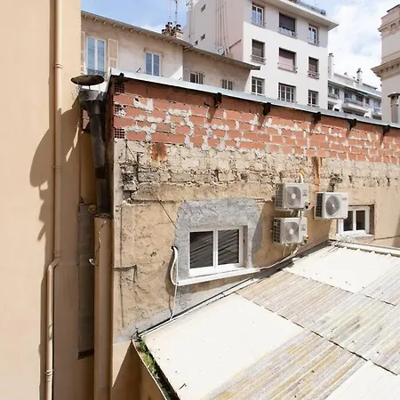 #41 & Charming 1 Bdr Flat 10mins Walk To Apartman