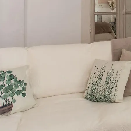 #41 & Charming 1 Bdr Flat 10mins Walk To